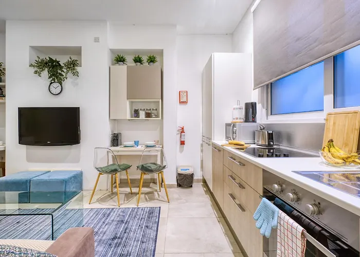 Paradise Exiles - By Solea Homes * סליאמה